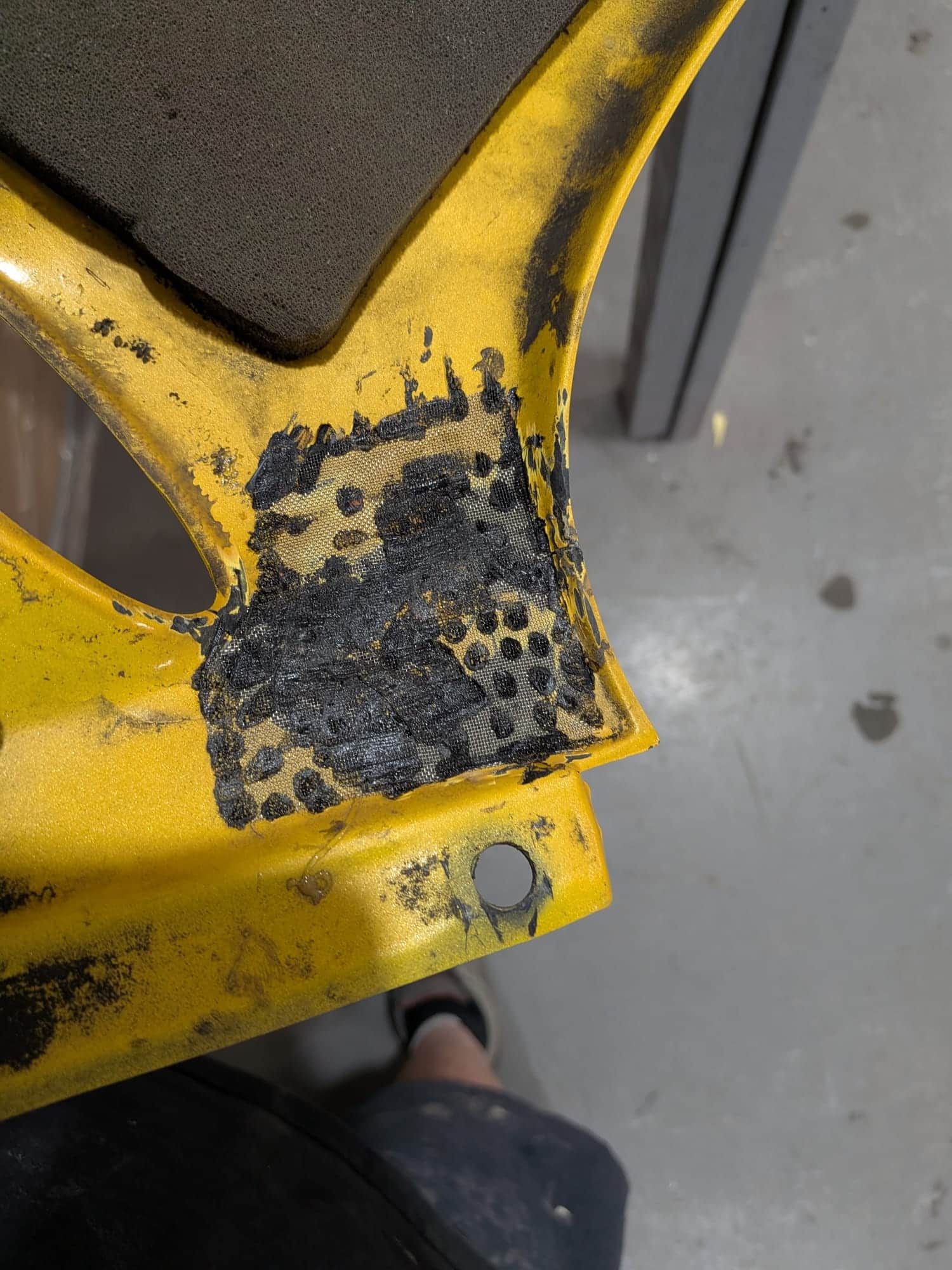 plastic welding a triumph daytona